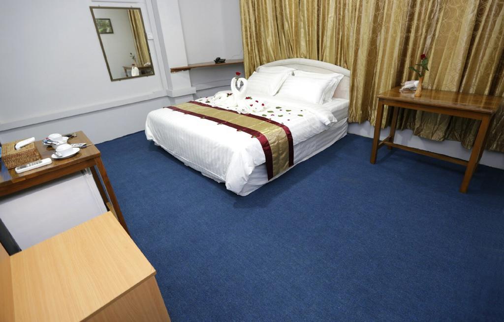 Vacation Hotel Rangoon Eksteriør billede